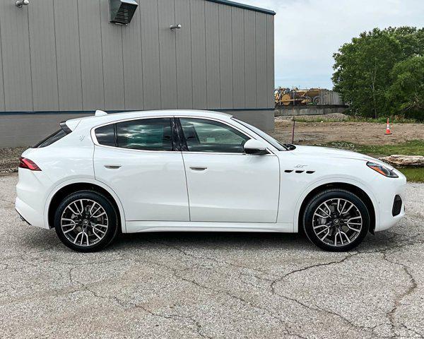 new 2024 Maserati Grecale car, priced at $76,910