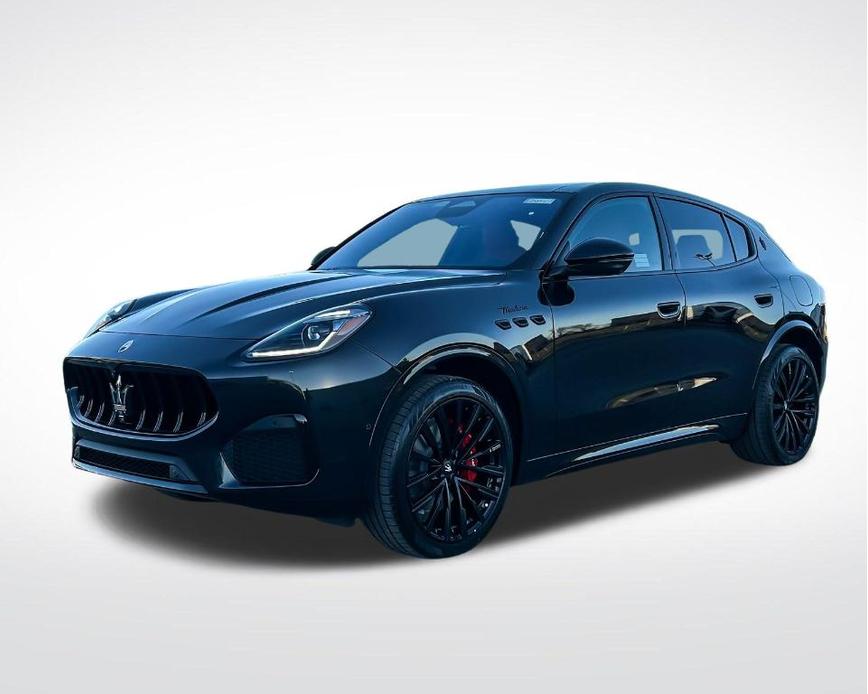 new 2025 Maserati Grecale car, priced at $92,595