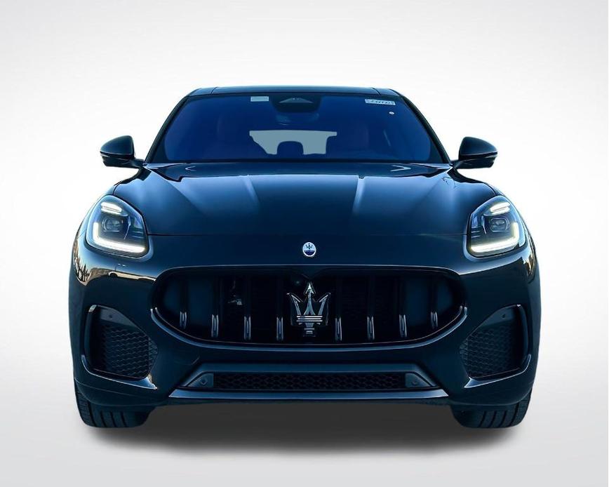 new 2025 Maserati Grecale car, priced at $93,595