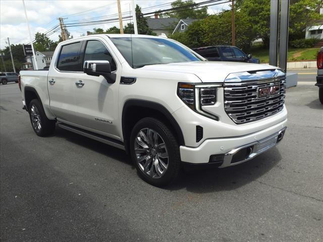 new 2024 GMC Sierra 1500 car, priced at $69,555