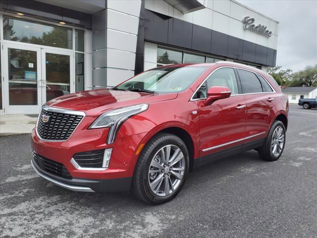 new 2025 Cadillac XT5 car, priced at $60,255