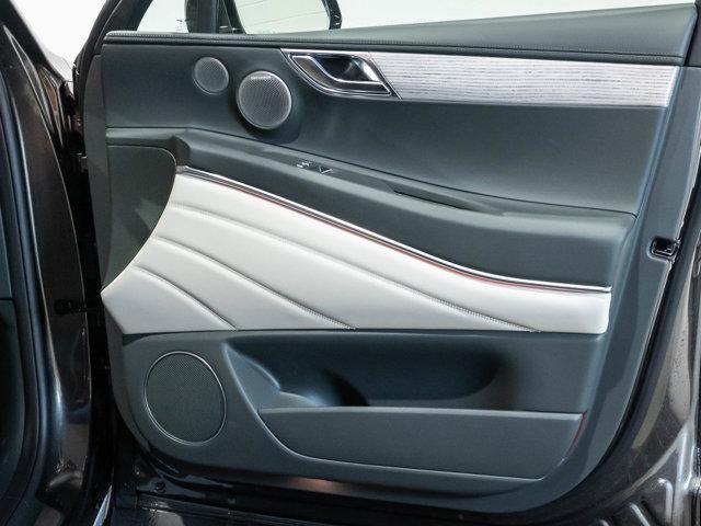 new 2025 Genesis GV80 car, priced at $82,685