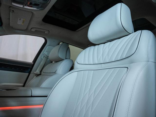 new 2025 Genesis G90 car