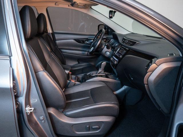 used 2022 Nissan Rogue Sport car, priced at $24,998