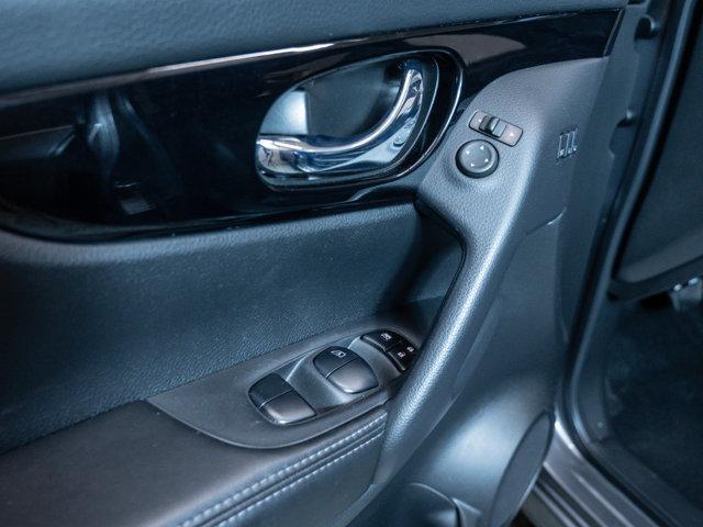used 2022 Nissan Rogue Sport car, priced at $24,998