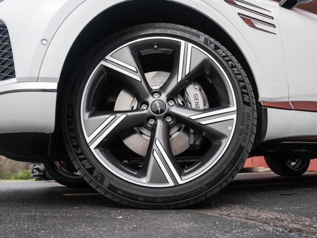 new 2025 Genesis GV80 car, priced at $73,735