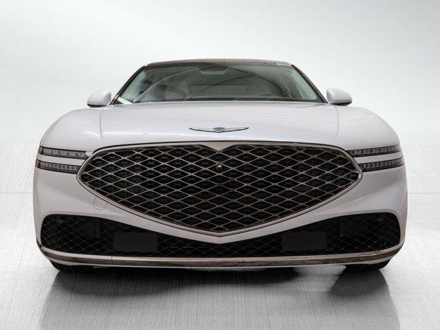 new 2025 Genesis G90 car, priced at $96,305