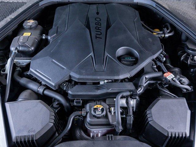 new 2025 Genesis G90 car, priced at $89,721