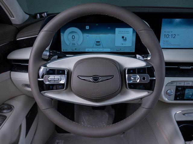 new 2025 Genesis G90 car, priced at $89,721