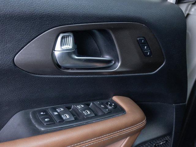 used 2020 Chrysler Pacifica car, priced at $22,299