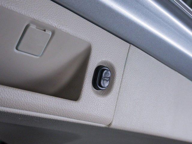 used 2015 GMC Yukon XL car, priced at $24,299