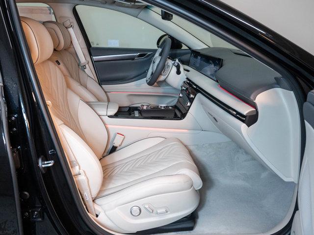 new 2025 Genesis G80 car, priced at $71,600