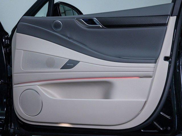 new 2025 Genesis G80 car, priced at $69,998