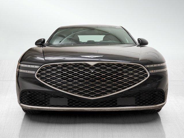 new 2025 Genesis G90 car, priced at $95,290