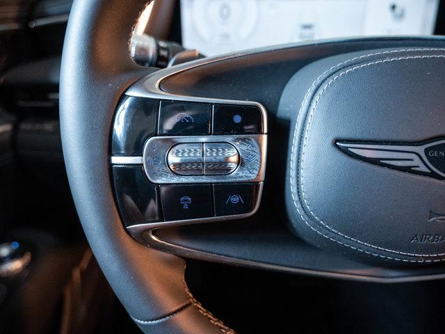 new 2025 Genesis G90 car, priced at $95,290