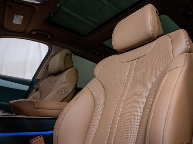new 2025 Genesis GV80 car, priced at $69,064
