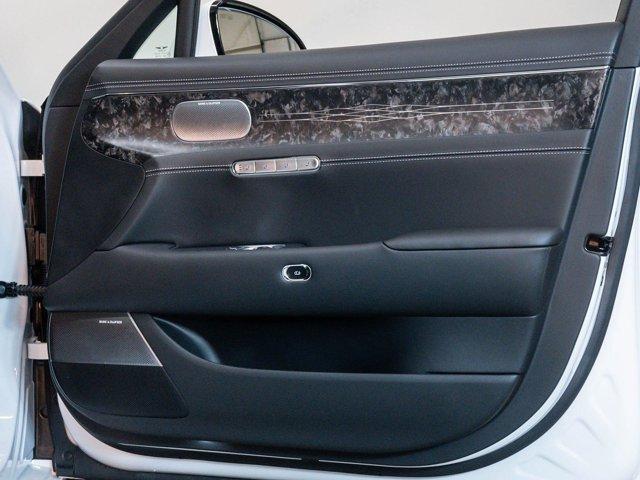 new 2025 Genesis G90 car