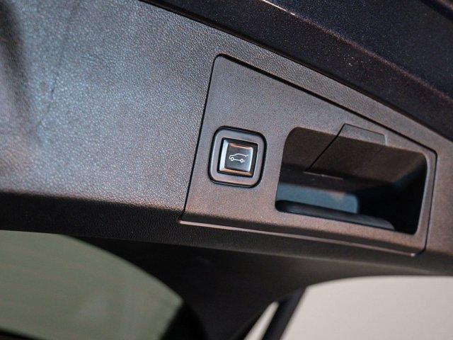 used 2023 Cadillac XT4 car, priced at $28,998
