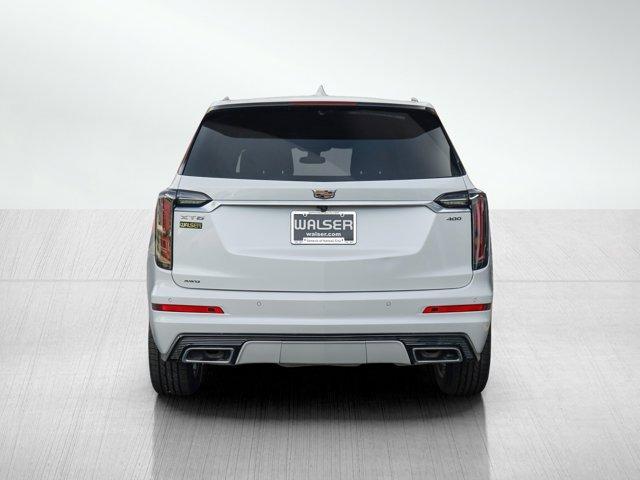 used 2022 Cadillac XT6 car, priced at $38,398