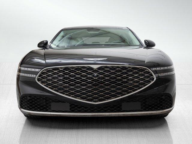 new 2025 Genesis G90 car, priced at $96,690