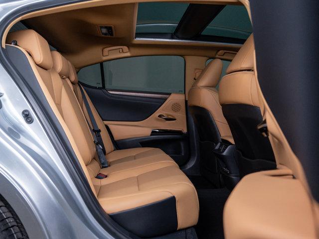 used 2025 Lexus ES 350 car, priced at $45,399