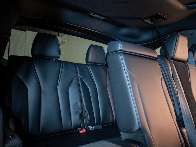 used 2022 Acura MDX car, priced at $43,998