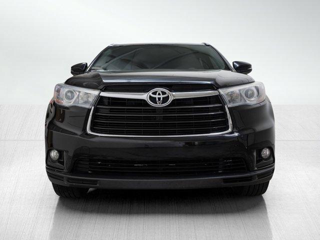 used 2015 Toyota Highlander car, priced at $19,399