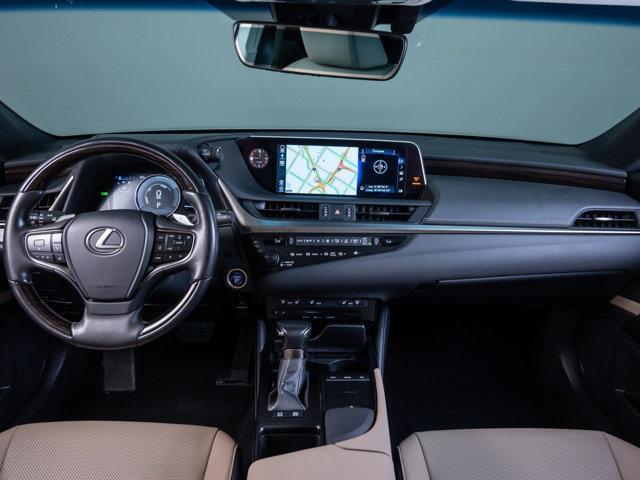used 2019 Lexus ES 300h car, priced at $28,399