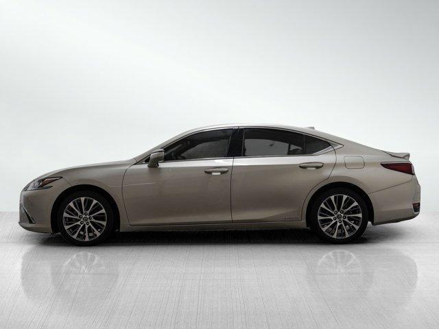 used 2019 Lexus ES 300h car, priced at $28,399