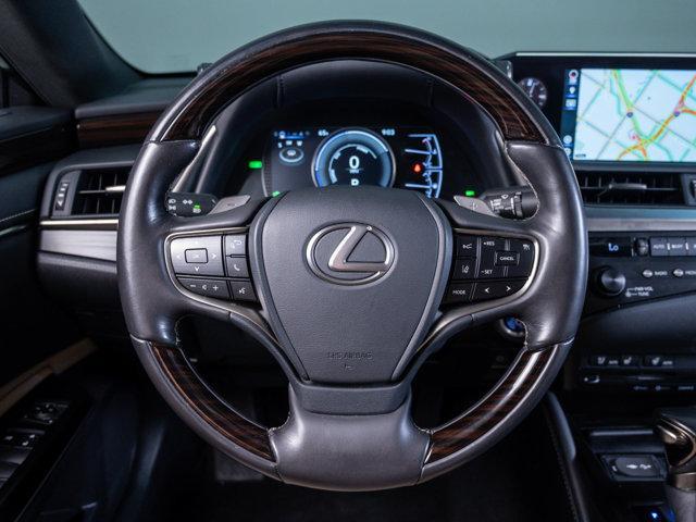 used 2019 Lexus ES 300h car, priced at $28,399