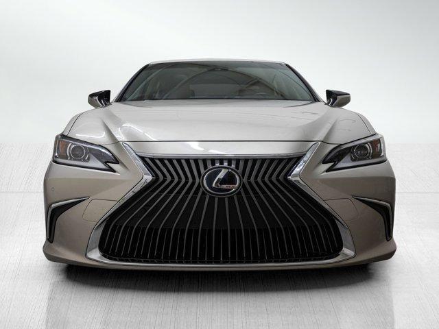 used 2019 Lexus ES 300h car, priced at $28,399