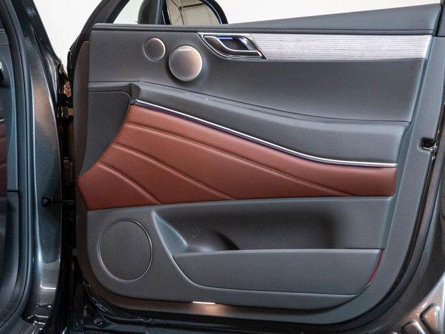 new 2025 Genesis GV80 car, priced at $81,900