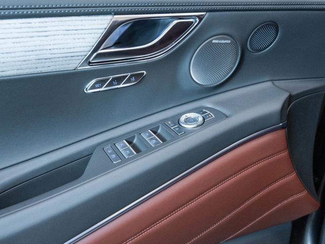 new 2025 Genesis GV80 car, priced at $81,900