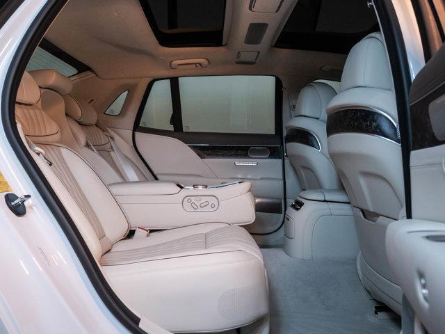 new 2025 Genesis G90 car, priced at $97,340