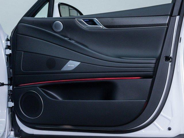 new 2025 Genesis G80 car, priced at $69,498