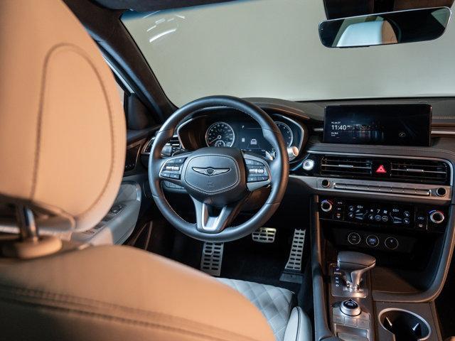 new 2025 Genesis G70 car
