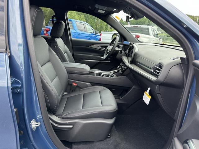 new 2025 Chevrolet Traverse car, priced at $45,195