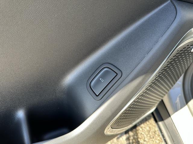 new 2026 Chevrolet Traverse car, priced at $55,955