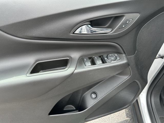 used 2022 Chevrolet Equinox car, priced at $23,500