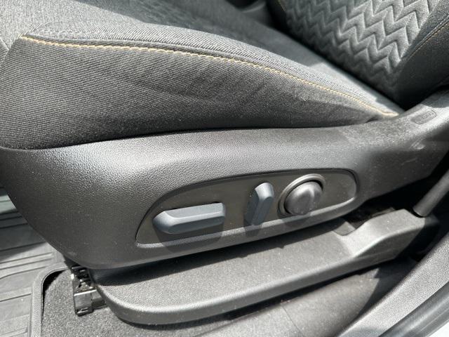 used 2022 Chevrolet Equinox car, priced at $23,500