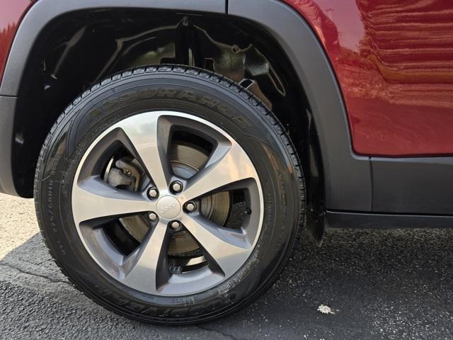 used 2019 Jeep Cherokee car, priced at $21,990