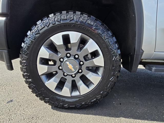 used 2021 Chevrolet Silverado 2500 car, priced at $40,790