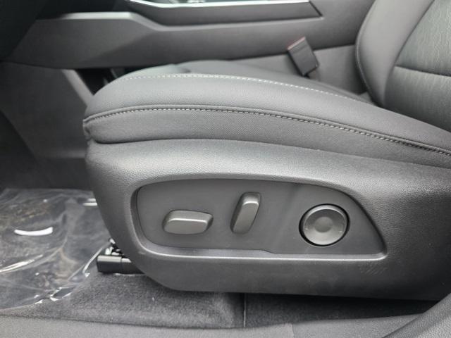 new 2026 Chevrolet Equinox car, priced at $34,635