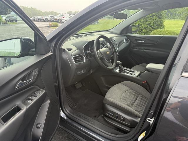 used 2022 Chevrolet Equinox car, priced at $23,800
