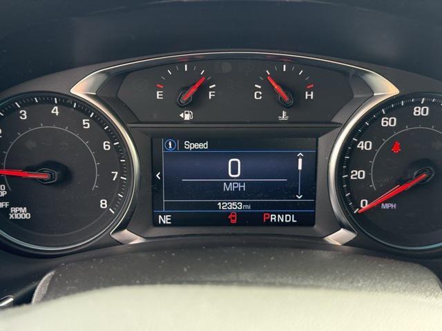 used 2022 Chevrolet Equinox car, priced at $23,800