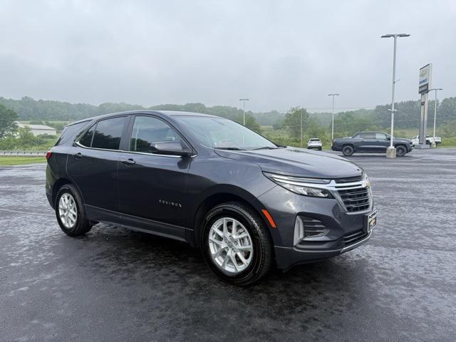 used 2022 Chevrolet Equinox car, priced at $23,800