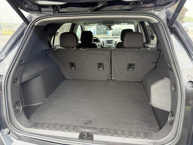 used 2022 Chevrolet Equinox car, priced at $23,800