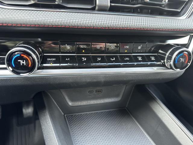 new 2026 Chevrolet Equinox car, priced at $37,720