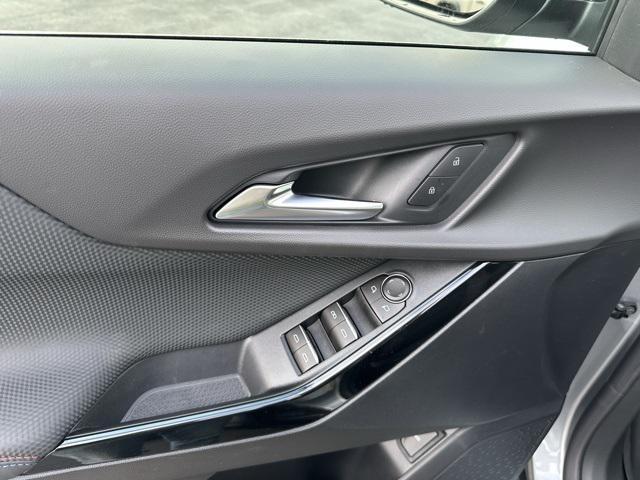 new 2026 Chevrolet Equinox car, priced at $37,720