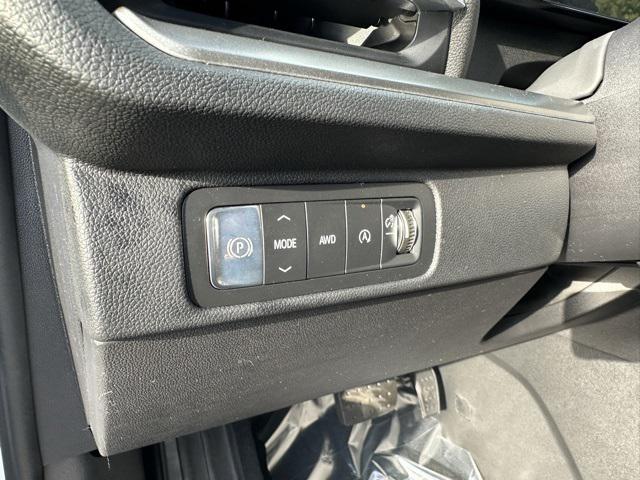 new 2026 Chevrolet Traverse car, priced at $44,695